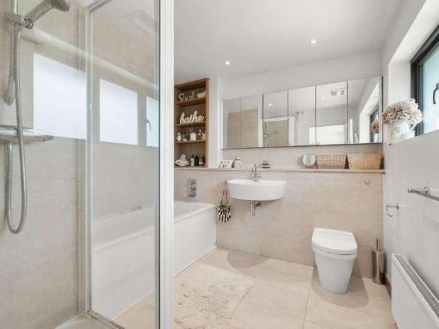House for sale in Sheerwater, Woking