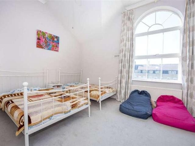 House for sale in Long Ditton, Elmbridge