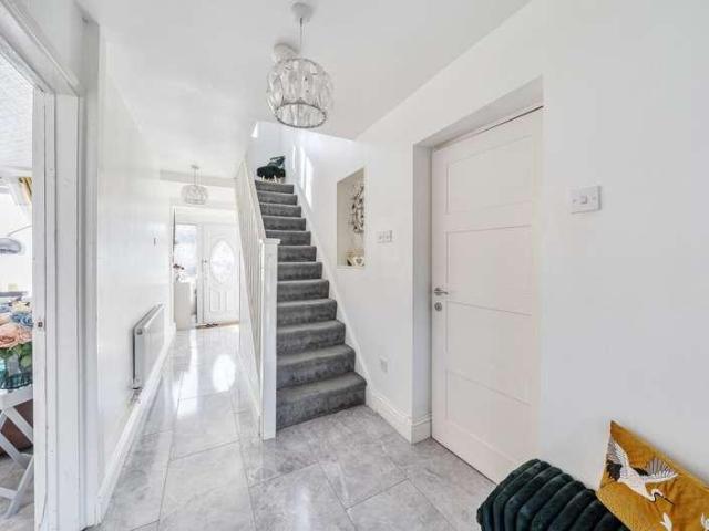 House for sale in Dunstable, Bedfordshire