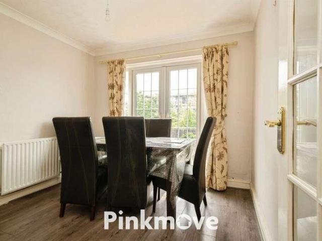 House for sale in Stelvio, Newport