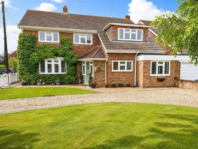 House for sale in South Woodham Ferrers, Chelmsford