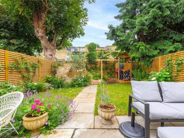 House for sale in Fulham, Greater London