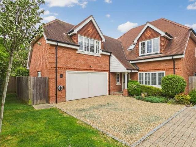 House for sale in Newell Green