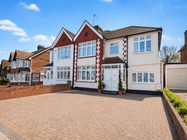 House for sale in Greater London