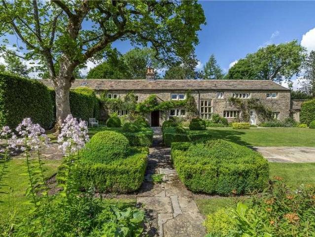 House for sale in Middleton Estate, Bradford