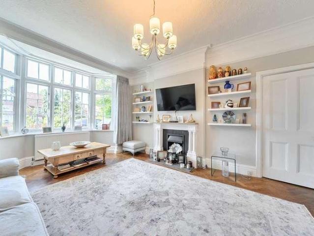 House for sale in Pinner, Greater London