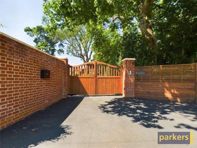 House for sale in Reading