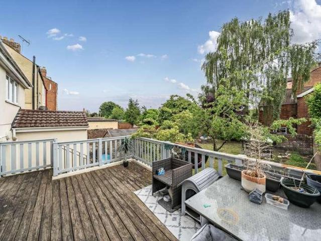 House for sale in Gloucester, Gloucestershire