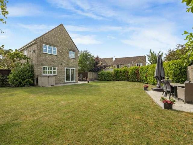House for sale in Ashton Keynes, Wiltshire