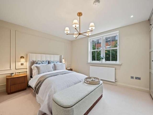 House for sale in West Hampstead, Greater London