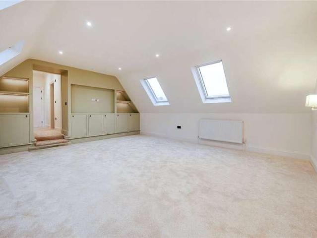 House for sale in Evershot, Oxfordshire