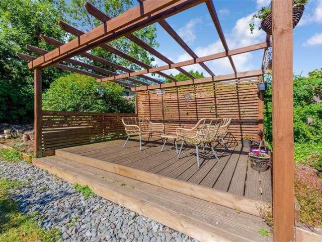 House for sale in Barnehurst, Greater London