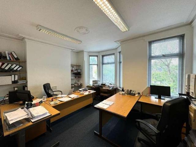 House for sale in Georgia, Greater Manchester