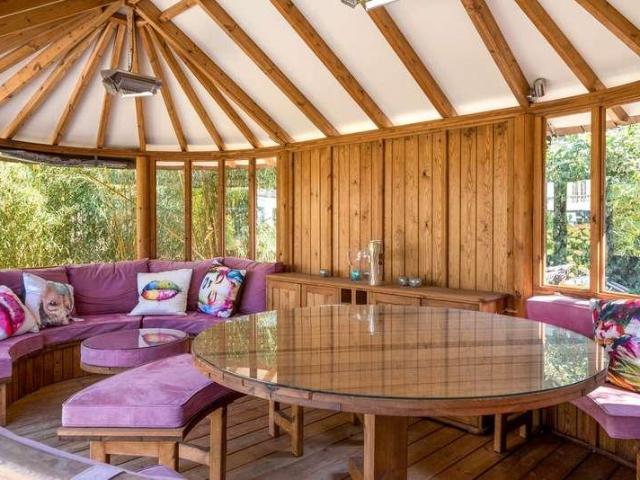 House for sale in Lower Green Esher, Blackhills