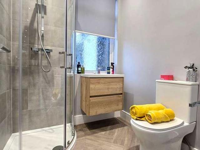 House for sale in Auchinairn, Bishopbriggs