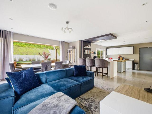 House for sale in Sunninghill and Ascot, Ascot