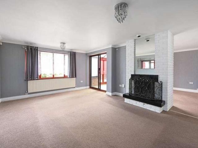 House for sale in Newell Green