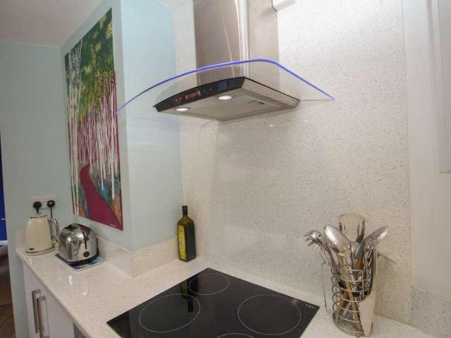 House for sale in Commercial End, Barway