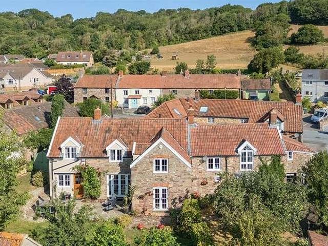House for sale in Weston-in-gordano, North Somerset
