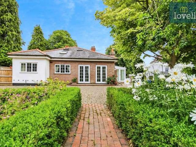 House for sale in Brigsley, North East Lincolnshire