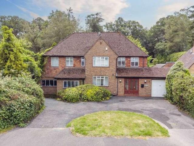 House for sale in Gerrards Cross, Denham