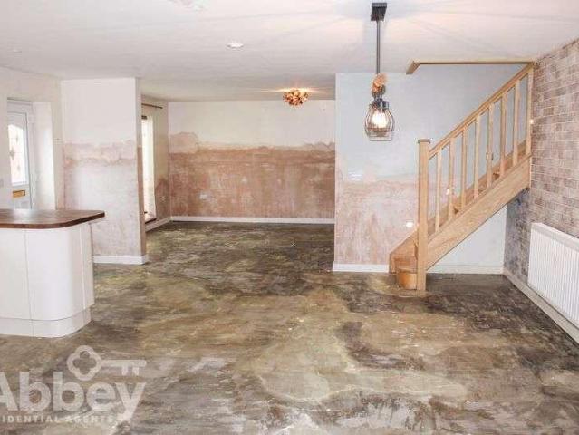 House for sale in Seven Sisters