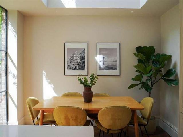House for sale in Georgia, Greater Manchester