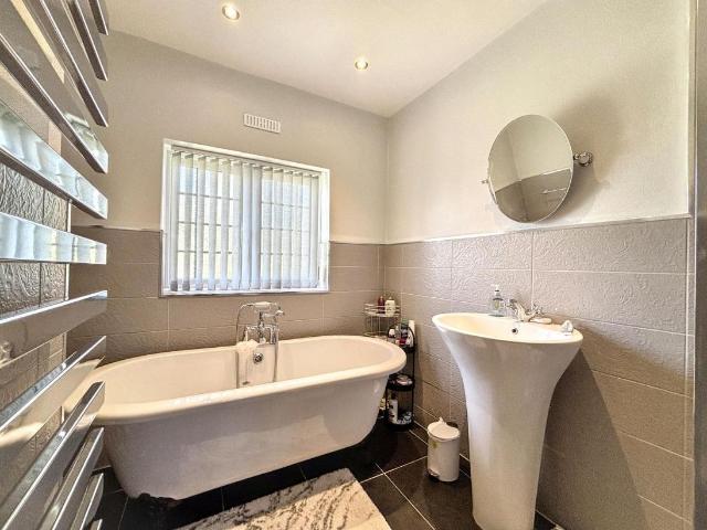 House for sale in Glenleigh Park, Heathlands