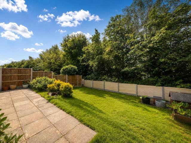 House for sale in Orchard Heights, Bridgefield