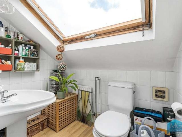 House for sale in Muswell Hill, Greater London