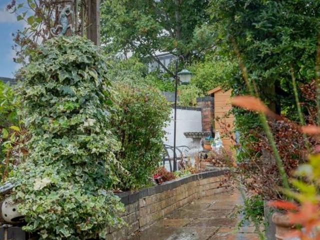 House for sale in The Slade, Oxfordshire
