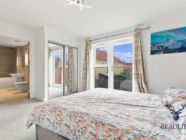 House for sale in Channels, Chelmsford