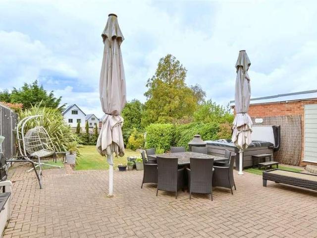 House for sale in Minster-on-Sea, Oad Street
