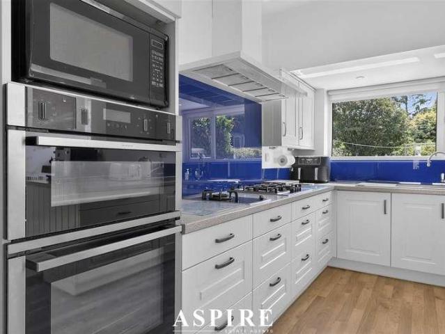 House for sale in Leigh on Sea, Southend-on-Sea