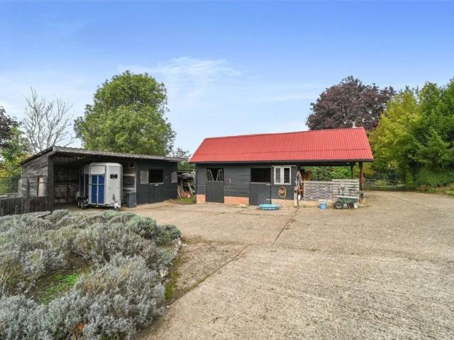 House for sale in Standon, Colliers End