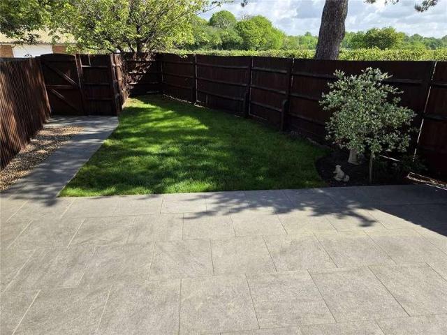 House for sale in Fole, Surrey