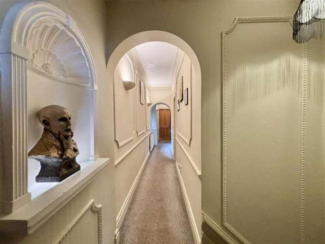 House for sale in Queensbury, West Yorkshire