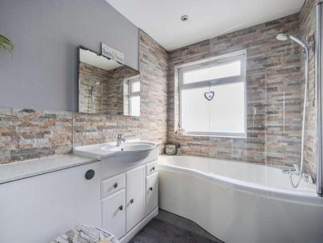 House for sale in Lane, Greater London