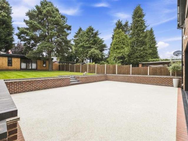 House for sale in Sutton Coldfield, West Midlands