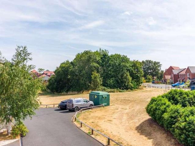 House for sale in Barton In Fabis, East Midlands