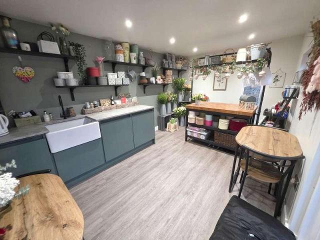 House for sale in Pogmoor, South Yorkshire