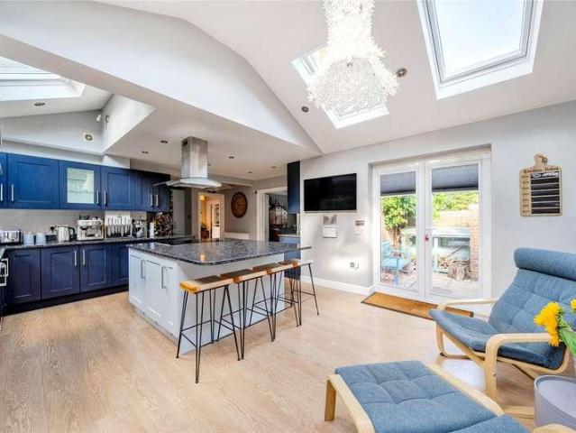 House for sale in Lightwater, Surrey Heath