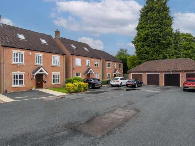 House for sale in Four Oaks, West Midlands