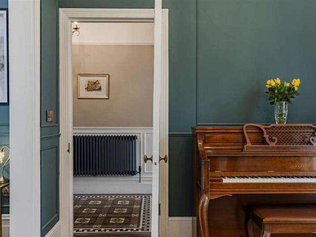 House for sale in Longport, The Bridge