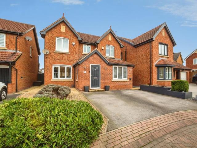 House for sale in Brampton Bierlow, South Yorkshire