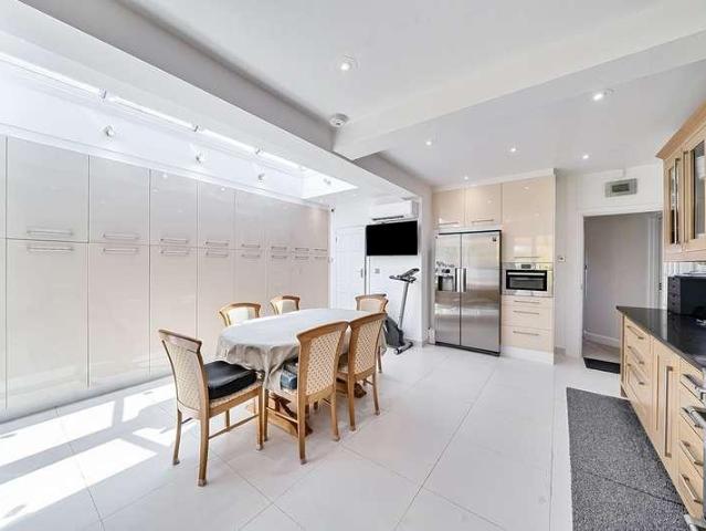 House for sale in Pinner, Greater London