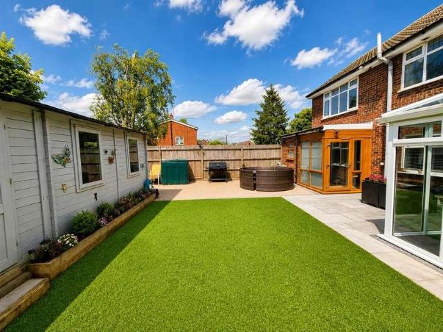House for sale in Edlesborough, Buckinghamshire