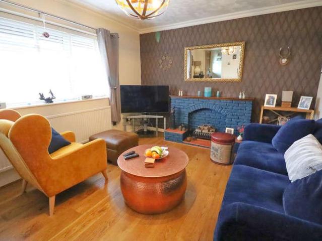 House for sale in Hinckley, Tilton