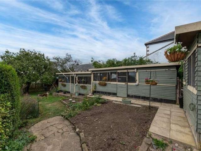 House for sale in Bingley, West Yorkshire