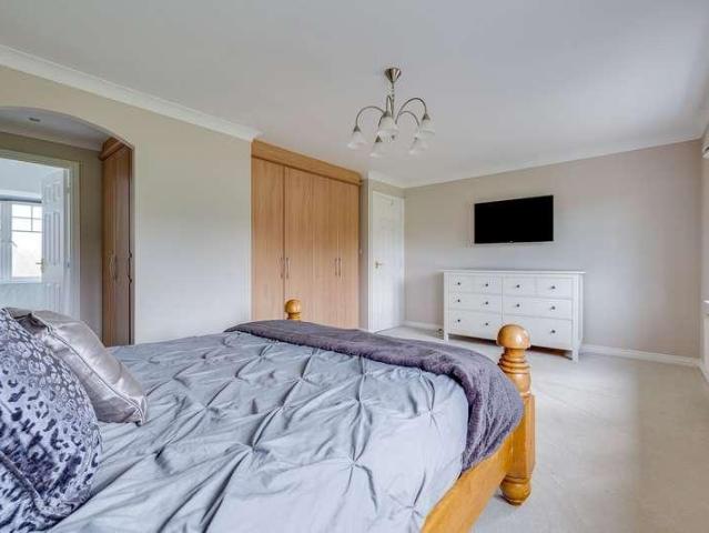House for sale in Lavister, Wales
